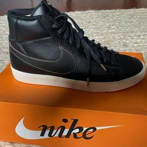 New Nike Blazer Mid Premium Black Leather